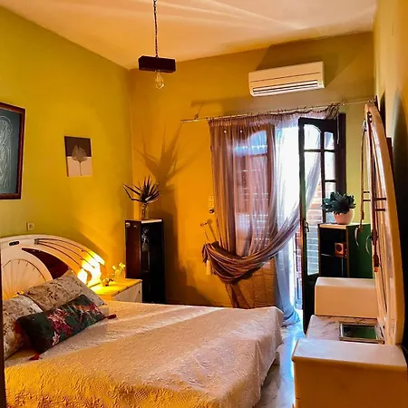 Marilyn's House Amarynthos